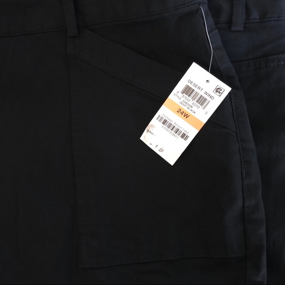NWT Style & Co Macy's Skinny Cargo Pants Plus 24W - Picture 2 of 4